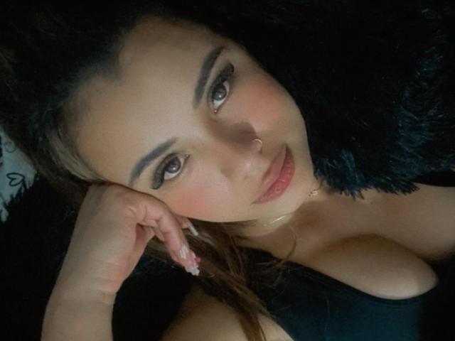 ArianaBellee - Live porn &amp; sex cam - 24397889