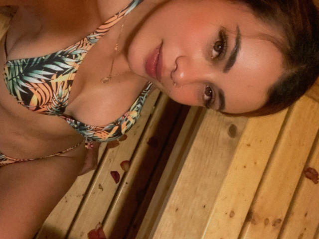 ArianaBellee - Live sex cam - 24397893