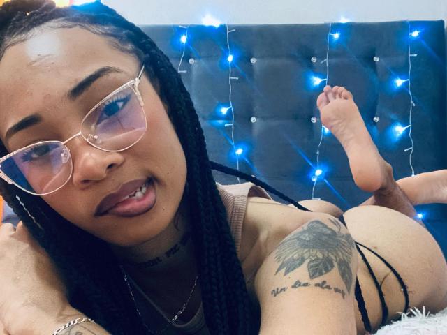 ElaHott - Sexe cam en vivo - 24399113