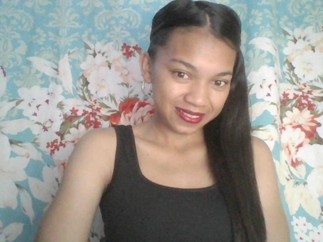 NaomiSunny - Sexe cam en vivo - 24402589