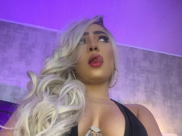 VictoriaGray - Live sex cam - 24403497