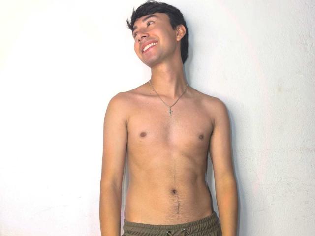 OliverHot69 - Live porno og sexkamera - 24406813