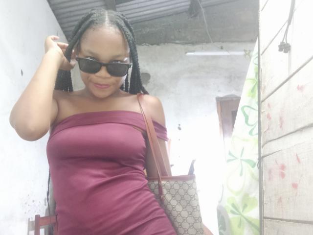 MissBloom - Sexe cam en vivo - 24406881