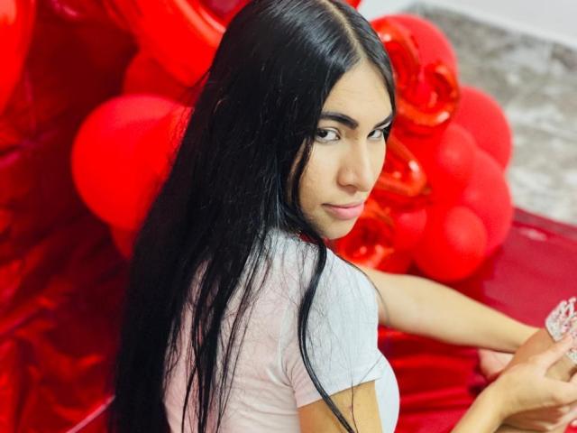 Vickyhause - Live sex cam - 24407821