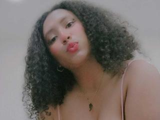 KarinaLovey - Sexe cam en vivo - 24412097
