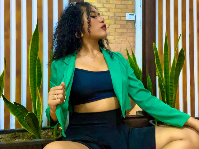 SophieSonyas - Sexe cam en vivo - 24412845