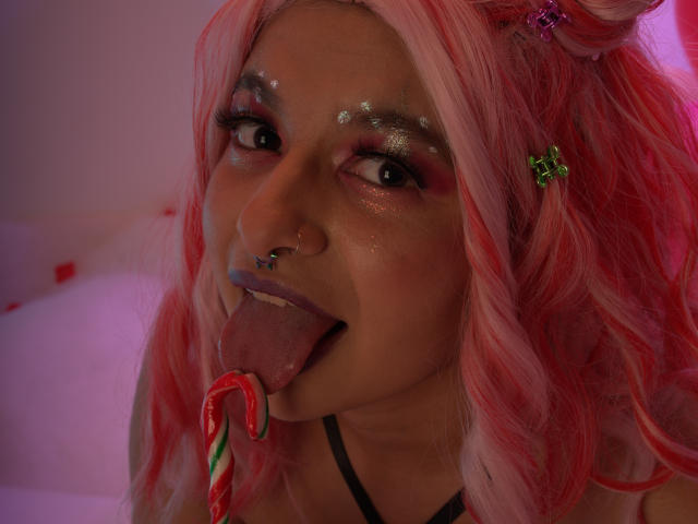 LaraAhB - Sexe cam en vivo - 24413937