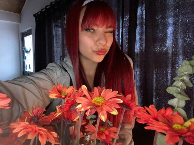 ValeryHarllow - Live Sex Cam - 24418197