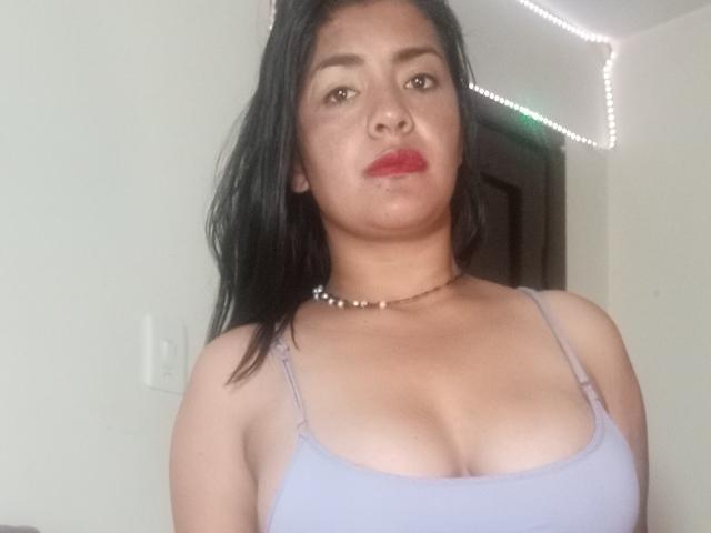 ArianithaXox - Live porn &amp; sex cam - 24420901