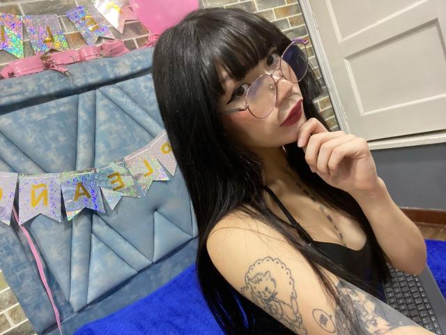 VioletaBenz - Sexe cam en vivo - 24422625