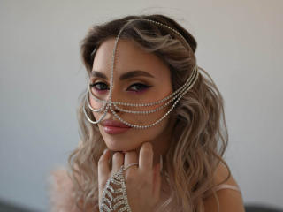 ChloeBright - Live sex cam - 24425817