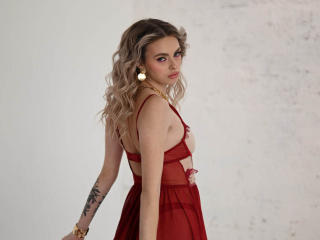 ChloeBright - Live sex cam - 24426533