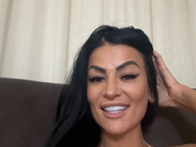 AndraD - Camera khiêu dâm &amp; quyến rũ trực tiếp - 24430157