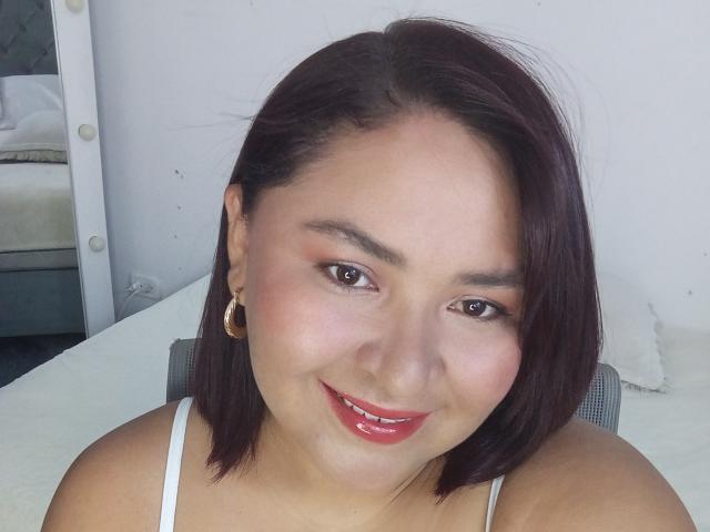 KarlaWild - Live Sex Cam - 24430477