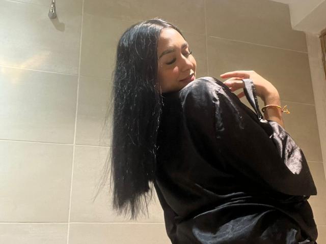 SofiaJames - Live sex cam - 24436565