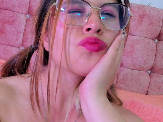 MelaniBecker - ライブポルノ&amp;セックスカム - 24439149