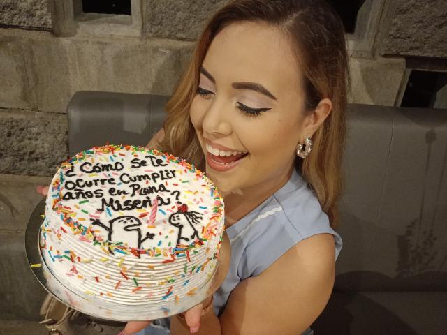 ZoeTobon69 - Sexe cam en vivo - 24441233