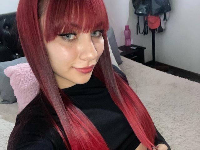 ValeryHarllow - פורנו בשידור חי ומצלמת סקס - 24444357