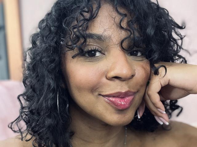 LisaMendez - Sexe cam en vivo - 24446045