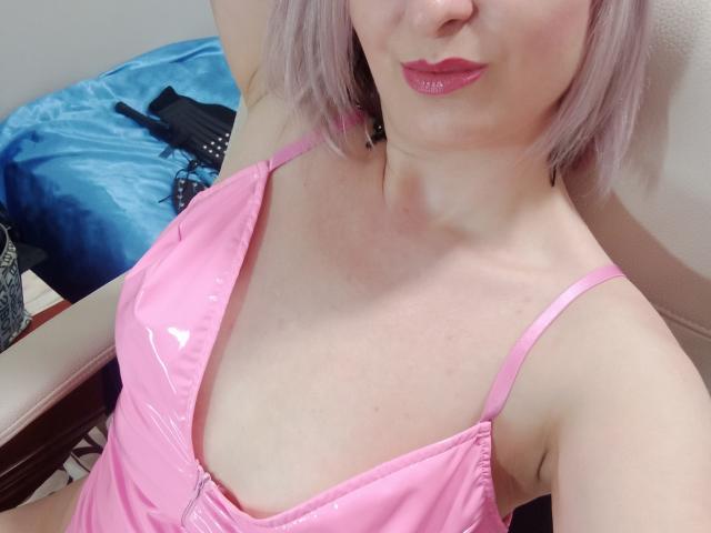 MonicaMiss - Live sexe cam - 24449033