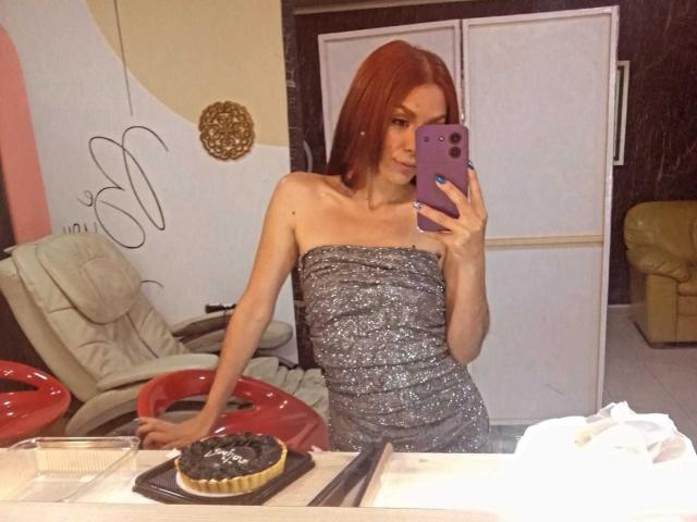IvanaFetish - Live Sex Cam - 24451357