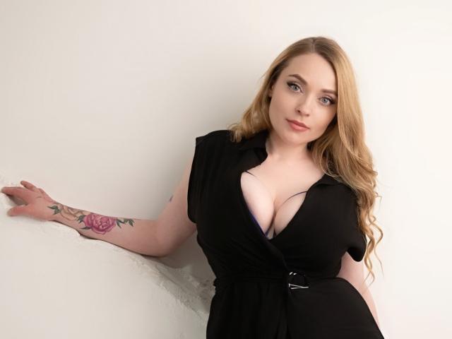 AlinaRosie - Live porn &amp; sex cam - 24451501