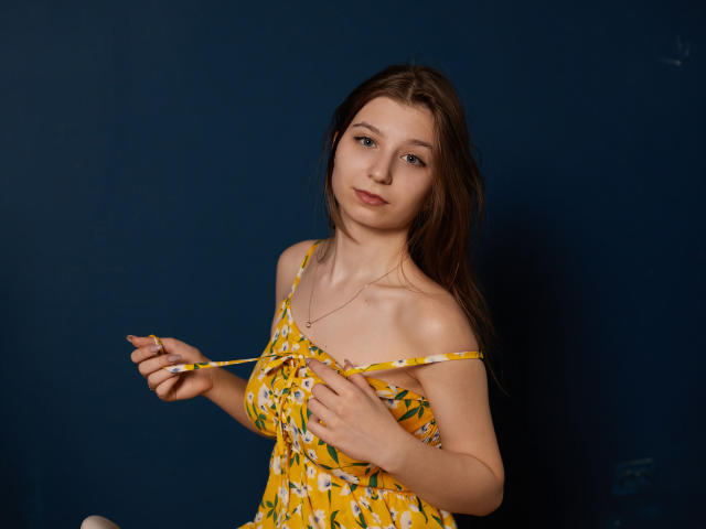 RinaLewin - Live porn &amp; sex cam - 24452445