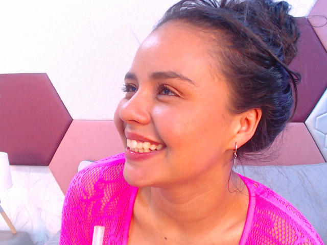 ArielleWilde - Live sex cam - 24453153