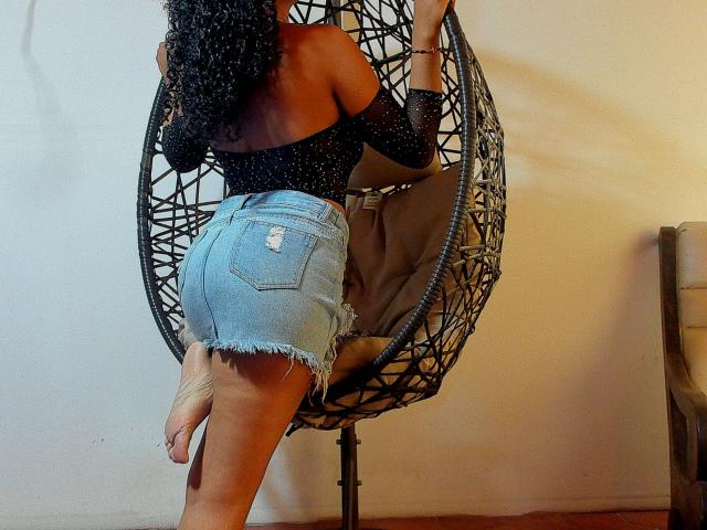 NatalyBlonder - сексуальная веб-камера в реальном времени - 24455401