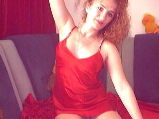 Chouette - Webcam live hot with a brown hair Mature 
