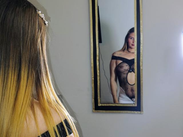 SachaClinford - Live porn &amp; sex cam - 24461269