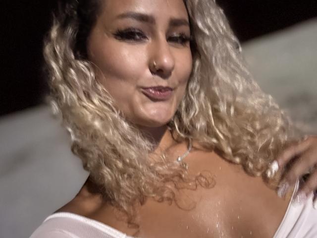 FloraSaenz - Live sex cam - 24461829