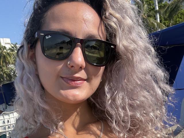 FloraSaenz - Live sexe cam - 24462325