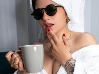 NahiaSan - Live sex cam - 24463229