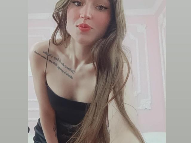 Tesakelle - Sexe cam en vivo - 24465197