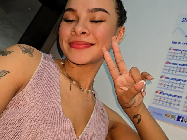 NoaStewart - Live porn &amp; sex cam - 24468077