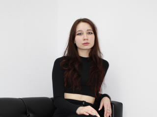 AdrianeWalter - Sexe cam en vivo - 24468257