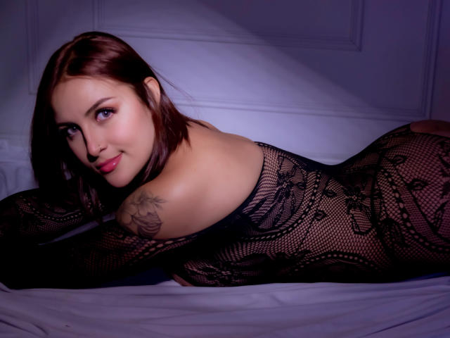 EmilyBrrown - Sexe cam en vivo - 24468757