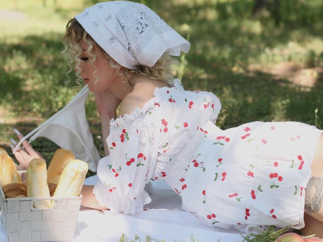 AnfisaRalphs - сексуальная веб-камера в реальном времени - 24471821