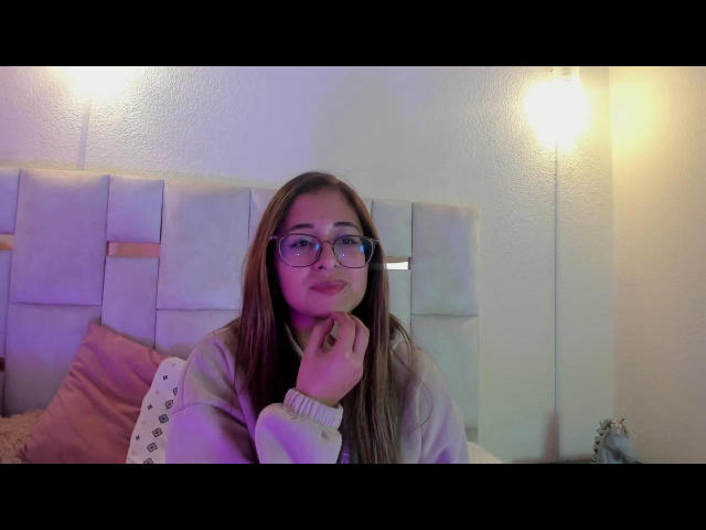 SophiaCollinsX - Live porn &amp; sex cam - 24472157