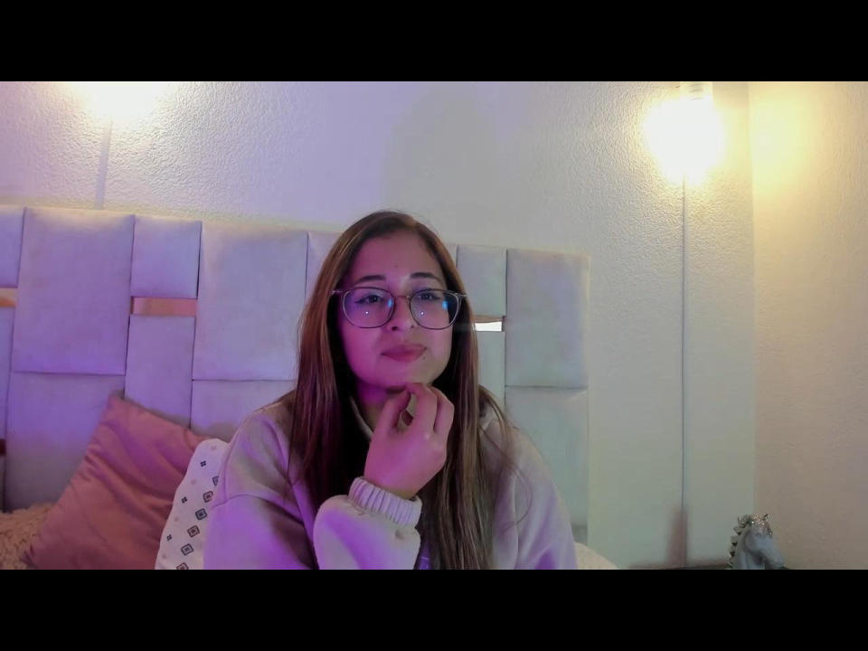 SophiaCollinsX - Live porn &amp; sex cam - 24472157