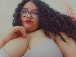 MileyCollins - Live porn &amp; sex cam - 24473485