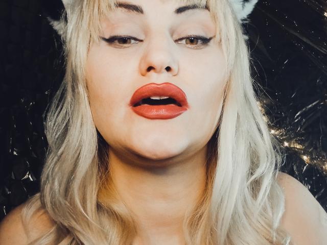 FreyaHott - Live porn &amp; sex cam - 24477829