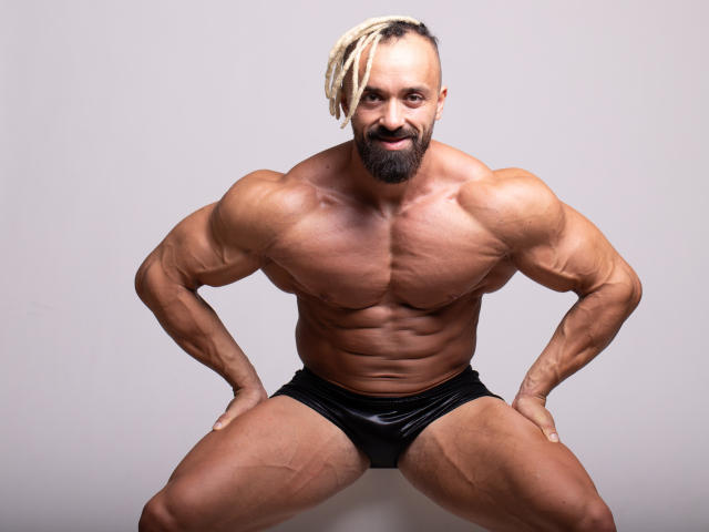 alexhunk69 - Live porn &amp; sex cam - 24480897