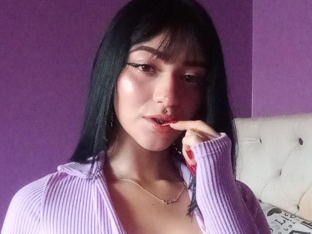 LindaWatsong - Live porn &amp; sex cam - 24481153