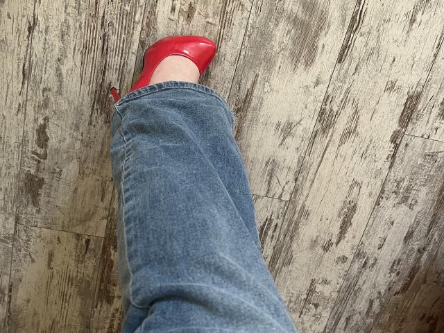 Riliy - Live sex cam - 24482937