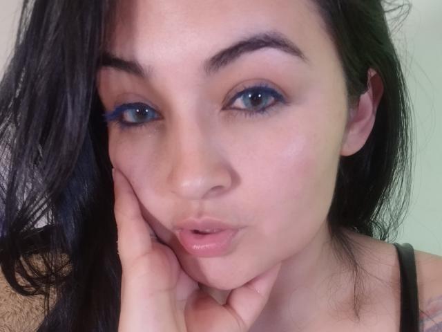 LindaSophieX - Live porn &amp; sex cam - 24483265