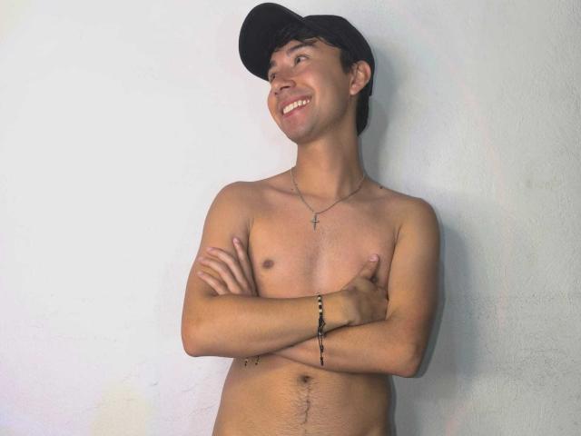 OliverHot69 - Sexe cam en vivo - 24483549