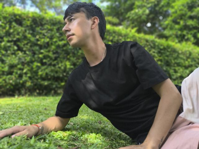 OliverHot69 - Sexe cam en vivo - 24483613