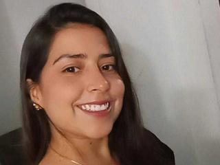 AlessiaRouges - Live sex cam - 24486449